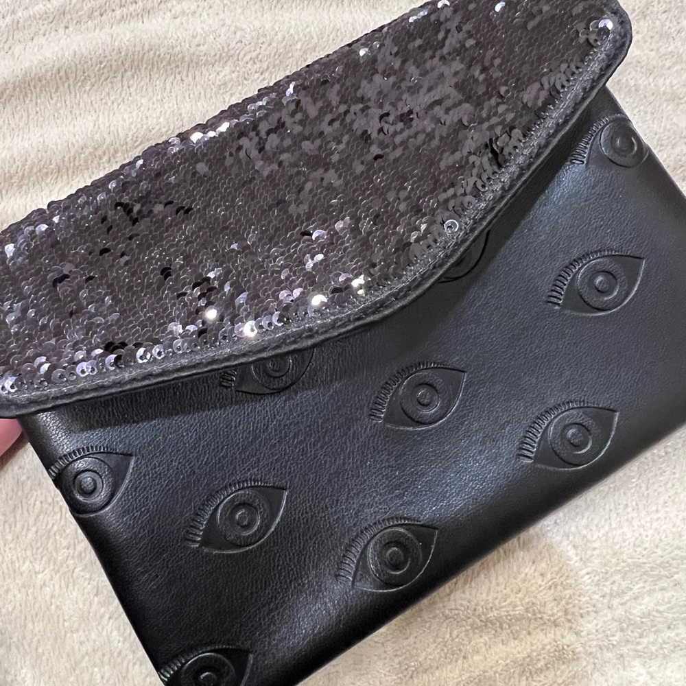 Kenzo 👁️ black silver sequin makeup bag clutch